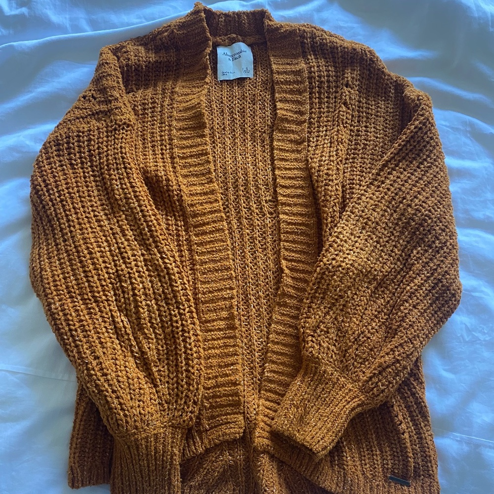 Abercrombie cardigan